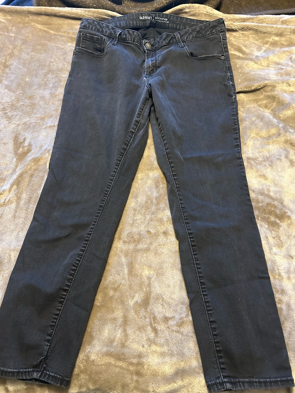 Old Navy Rockstar Men’s Slim Jeans in Black
